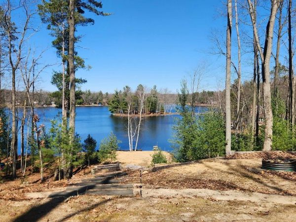 2242 Ridge, Harrison, MI 48625