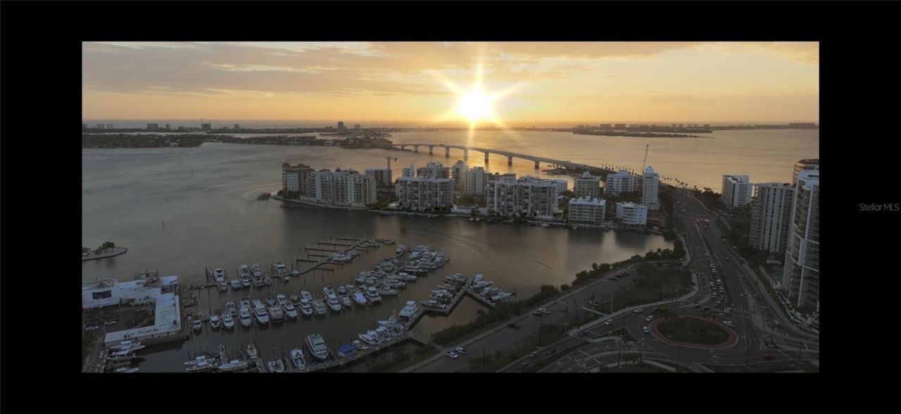 111 Golden Gate Point, Unit 802PH, Sarasota, FL 34236 Photo