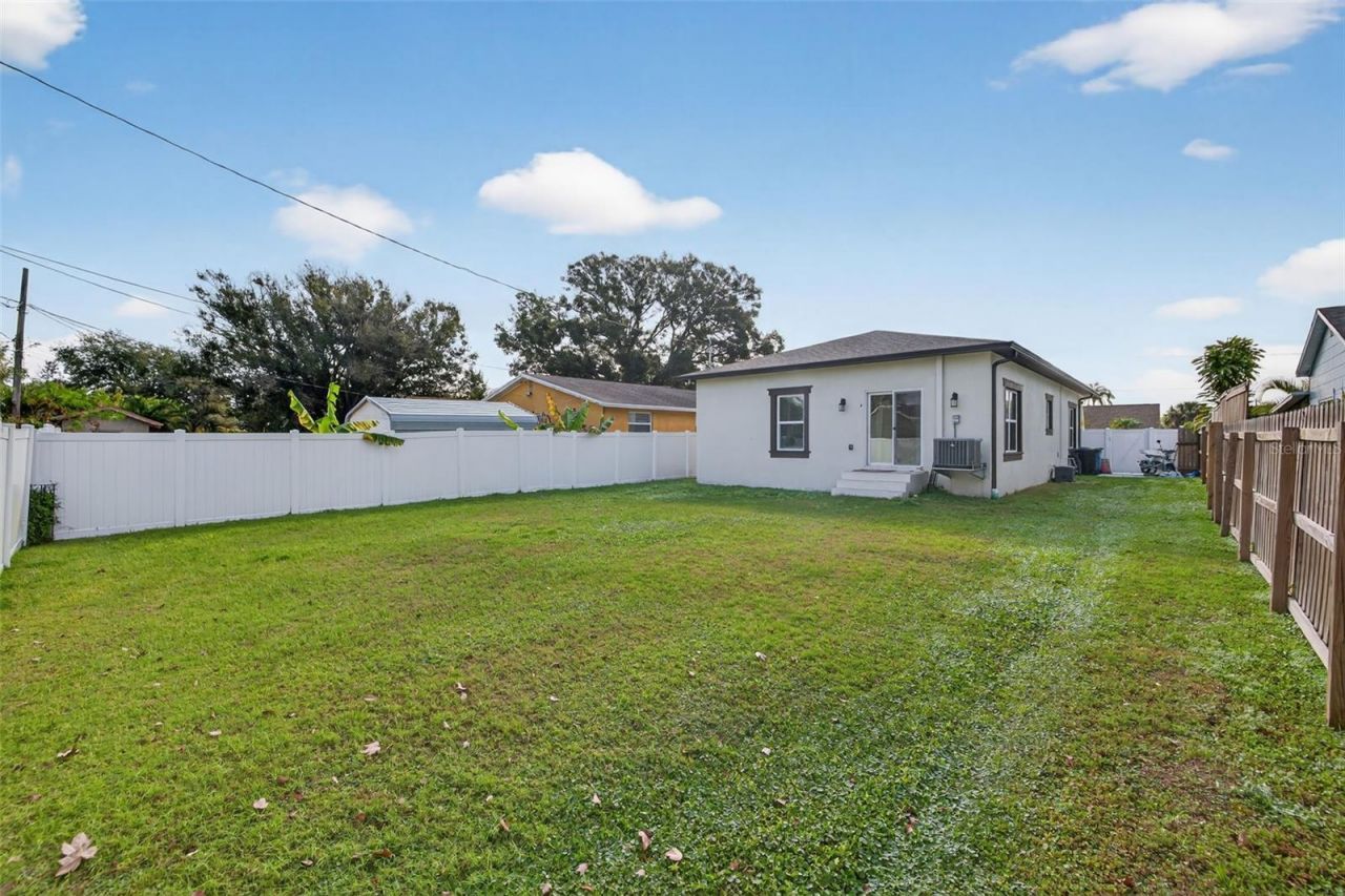 4635 6th Avenue S, Saint Petersburg, FL 33711 Photo