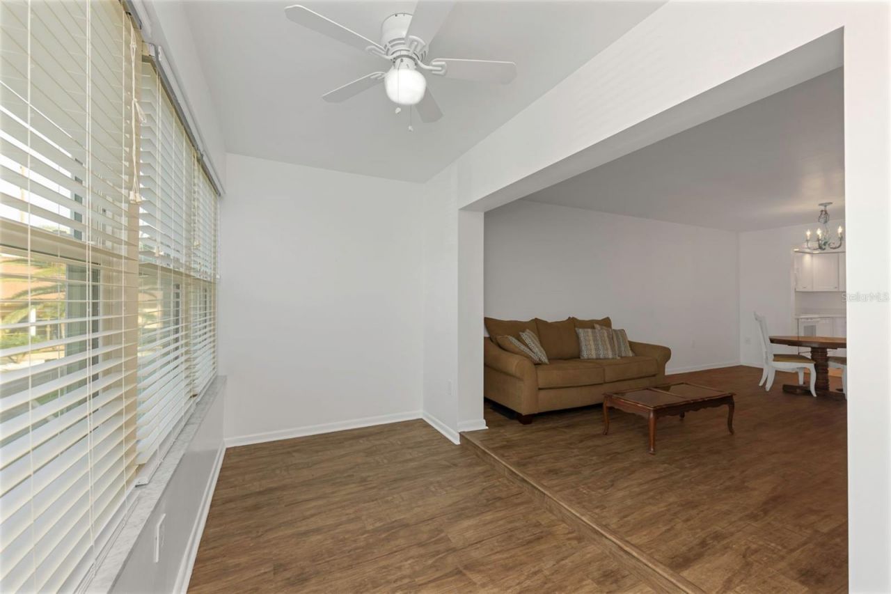 5020 Brittany Drive S, Unit 224, Saint Petersburg, FL 33715 Photo