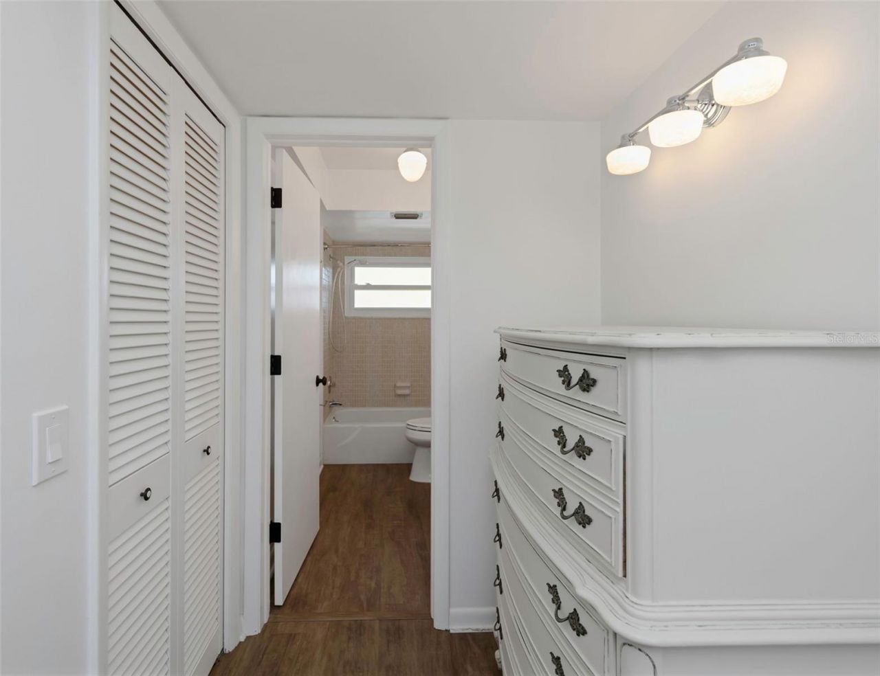 5020 Brittany Drive S, Unit 224, Saint Petersburg, FL 33715 Photo