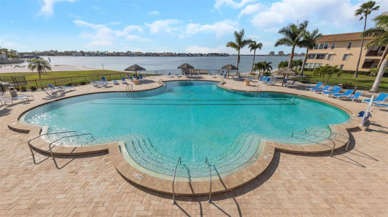 5020 Brittany Drive S, Unit 224, Saint Petersburg, FL 33715 Photo