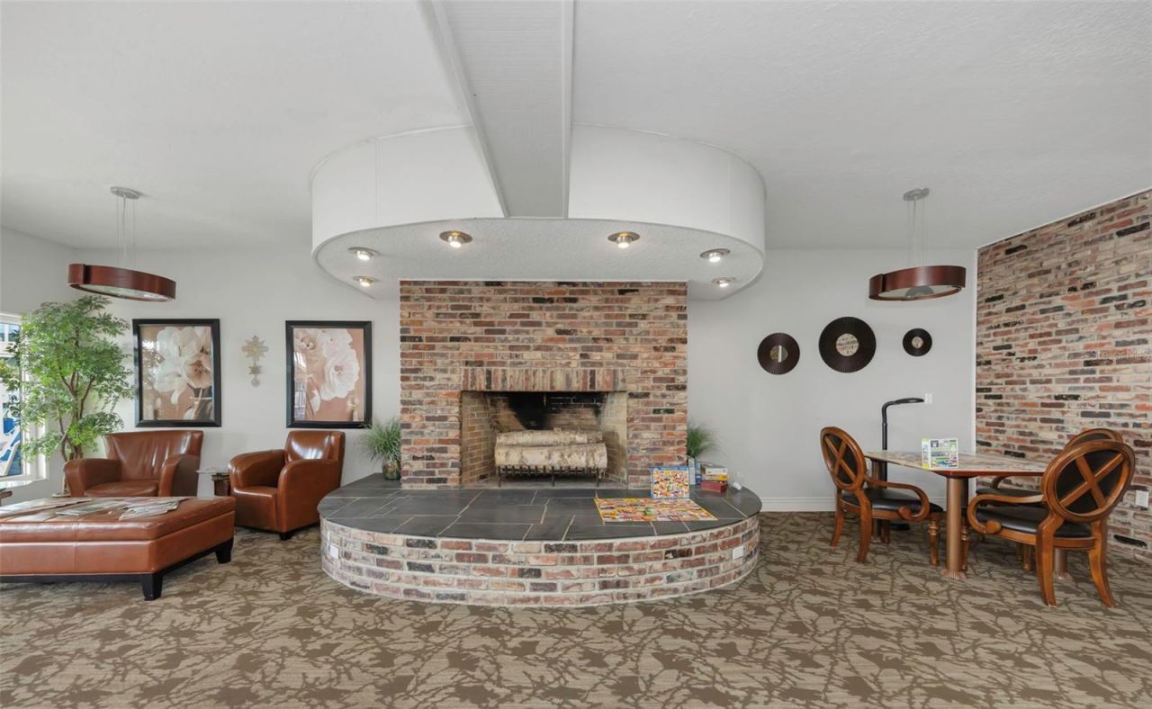 5020 Brittany Drive S, Unit 224, Saint Petersburg, FL 33715 Photo