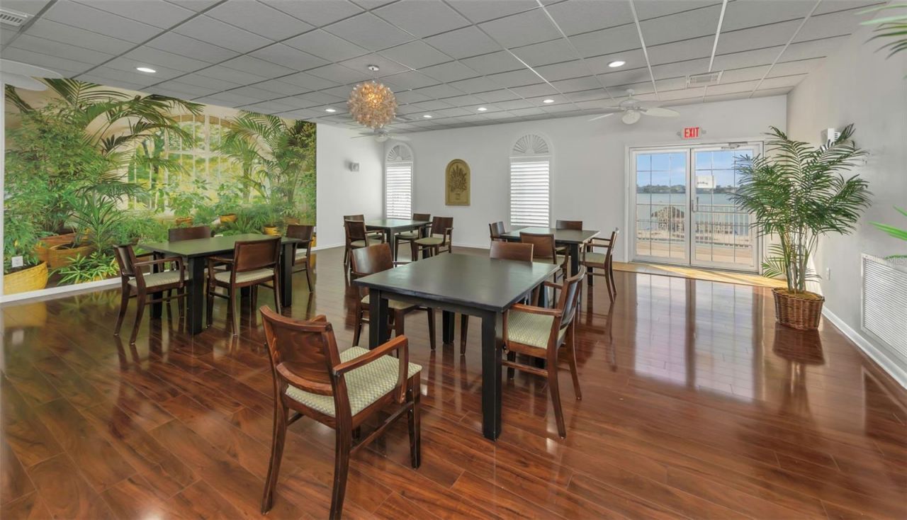 5020 Brittany Drive S, Unit 224, Saint Petersburg, FL 33715 Photo