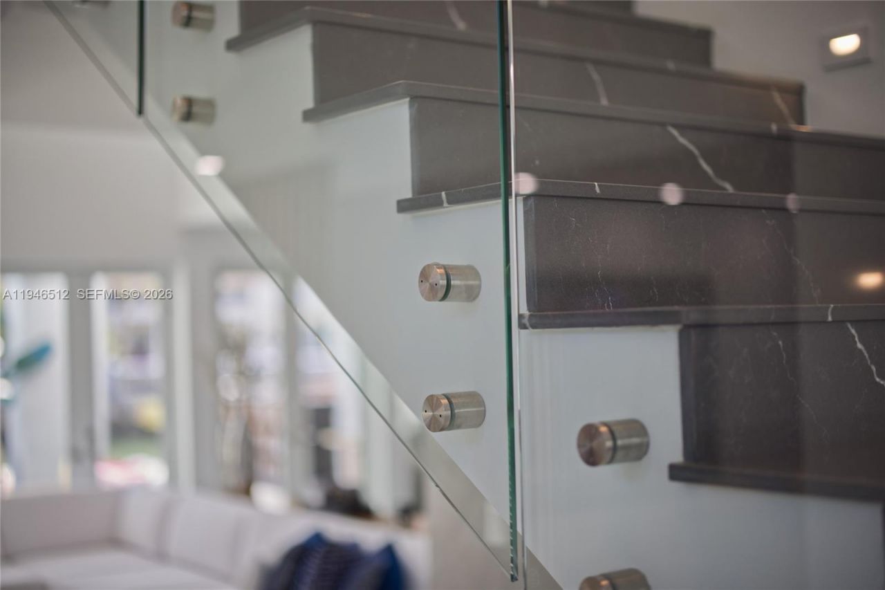 3368 NE 169th St, North Miami Beach, FL 33160 Photo