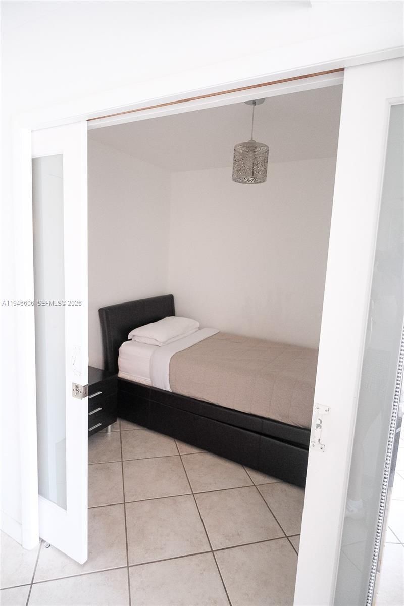 19701 E Country Club Dr, Unit 5605, Aventura, FL 33180 Photo