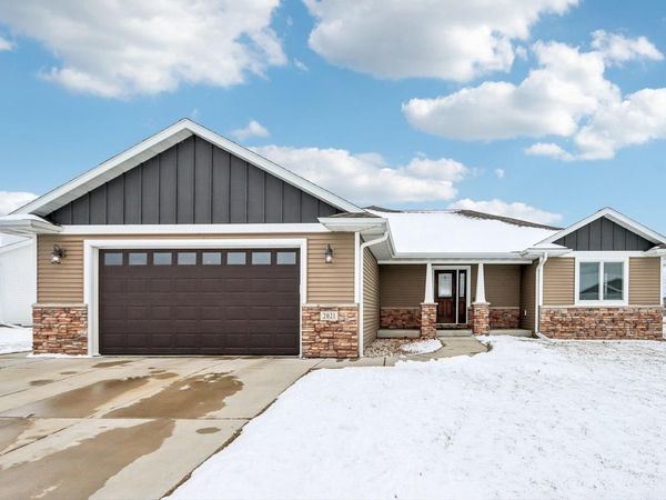 2021 Goldfinch Lane, Sauk City, WI 53583