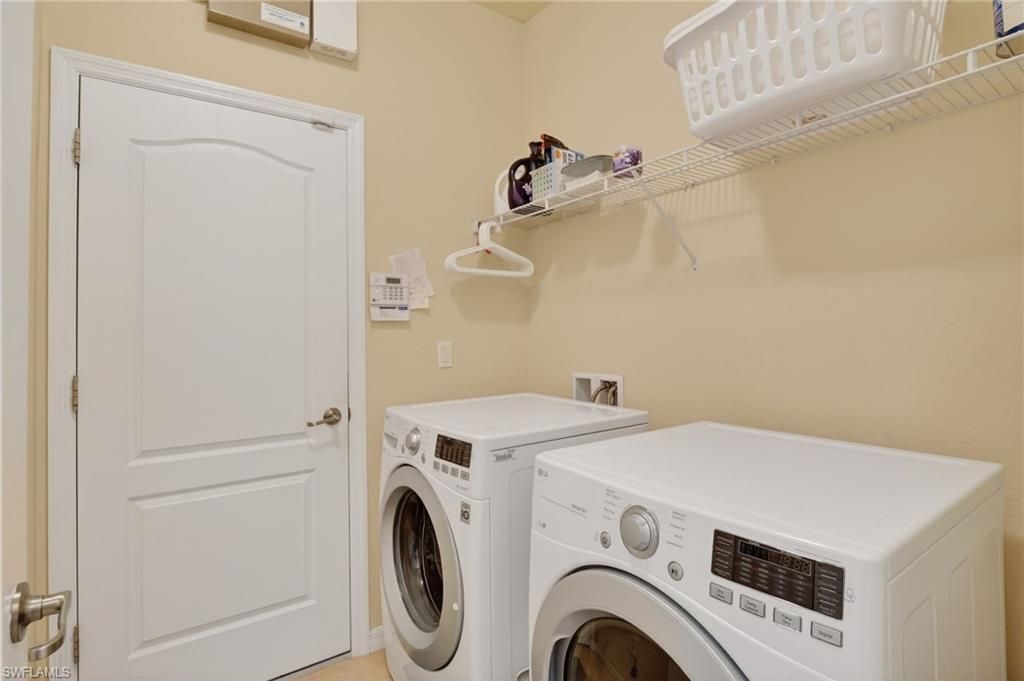 3535 Dandolo Cir , Cape Coral, FL 33909 Photo