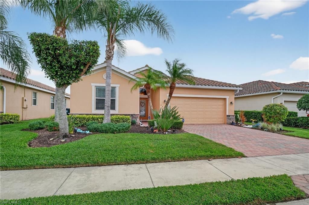 3535 Dandolo Cir , Cape Coral, FL 33909 Photo