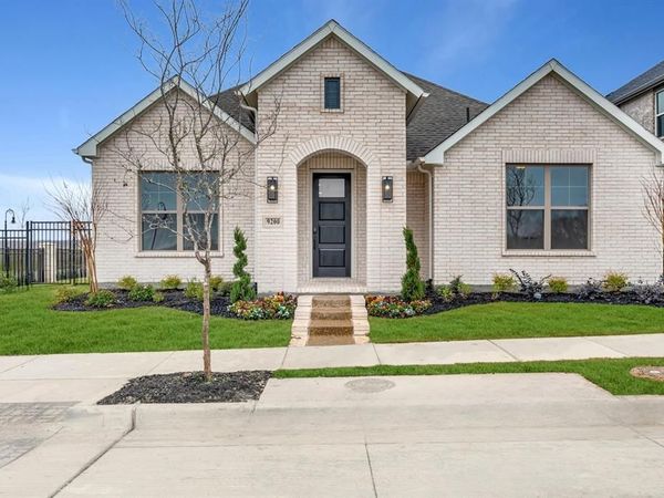 9200 Persimmon Lane, Mesquite, TX 75126