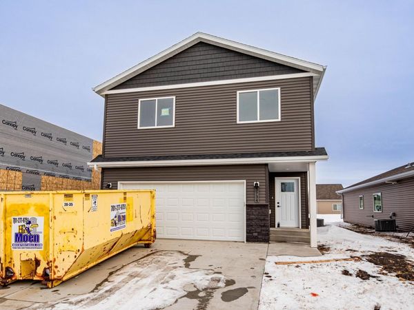 3734 33rd Street S, Moorhead, MN 56560