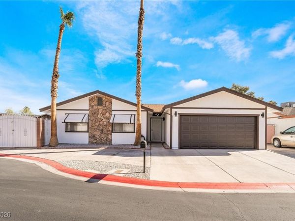 4810 Palacio Court , Las Vegas, NV 89122