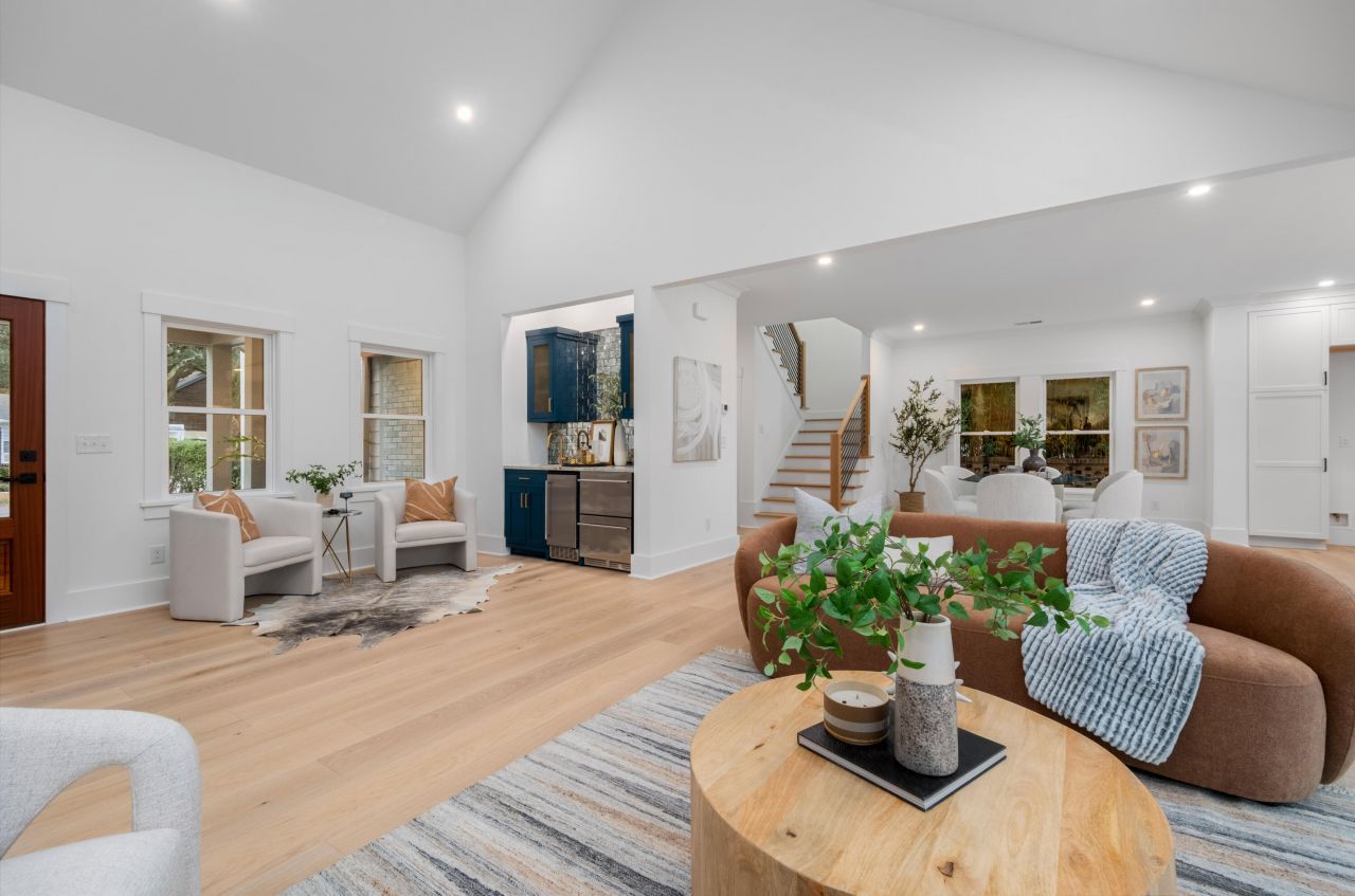 1405 Heather Drive Photo 16