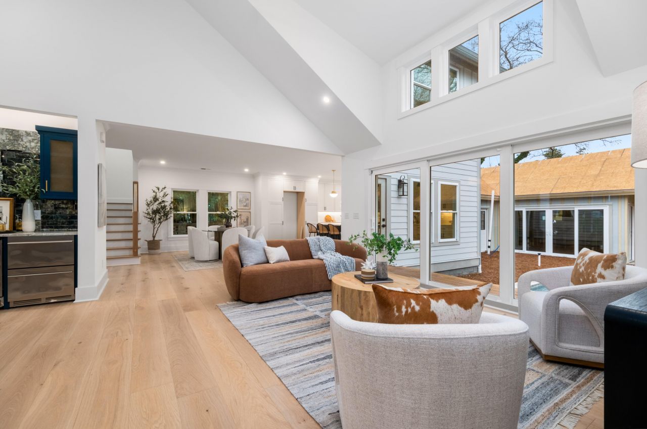 1405 Heather Drive Photo 17