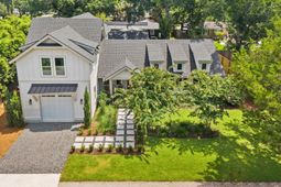 1405 Heather Drive photo 4