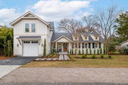 1405 Heather Drive photo 4