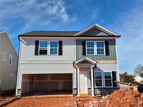 5152 Fallmeade Road, Kernersville, NC 27284