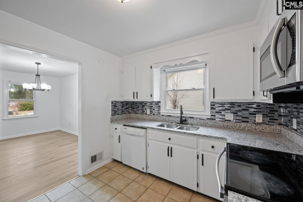 145 Condor Route Photo 12