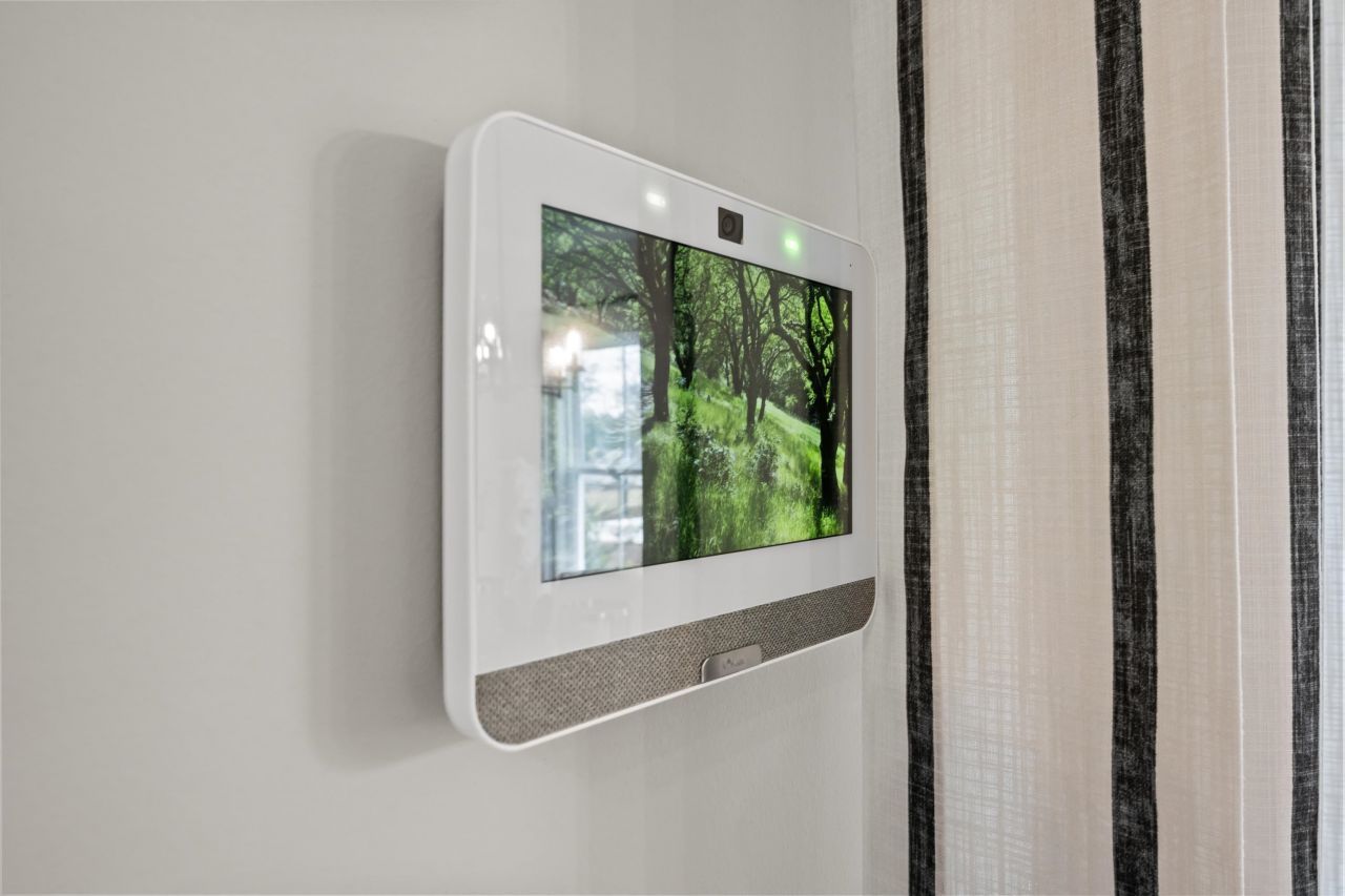 8903 Arcadius Dr Photo 16