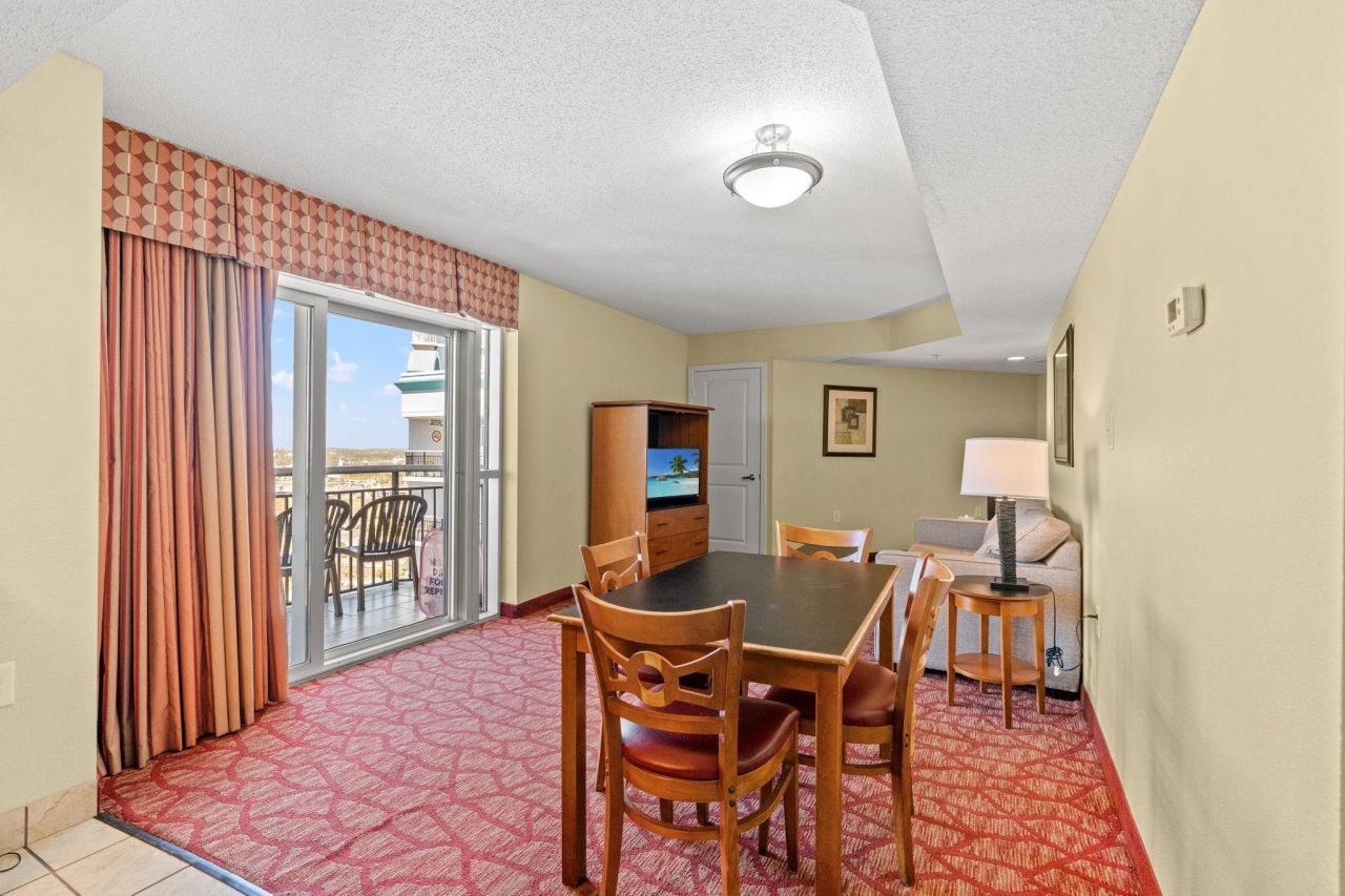 504 N Ocean Blvd. Photo 6