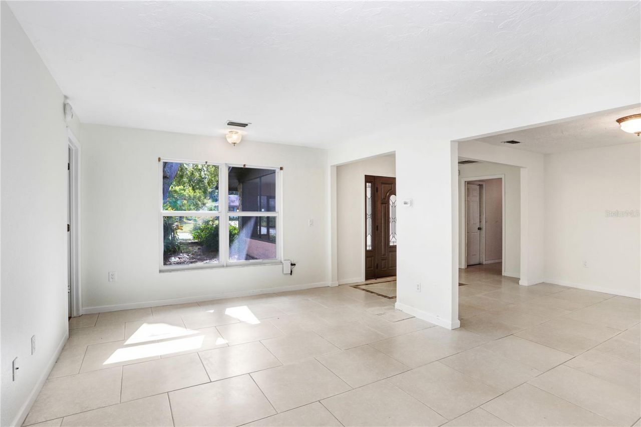 813 Exmoor Street, Sarasota, FL 34243 Photo