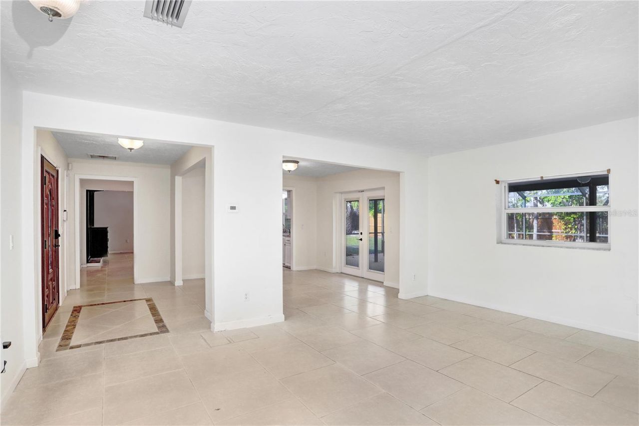 813 Exmoor Street, Sarasota, FL 34243 Photo