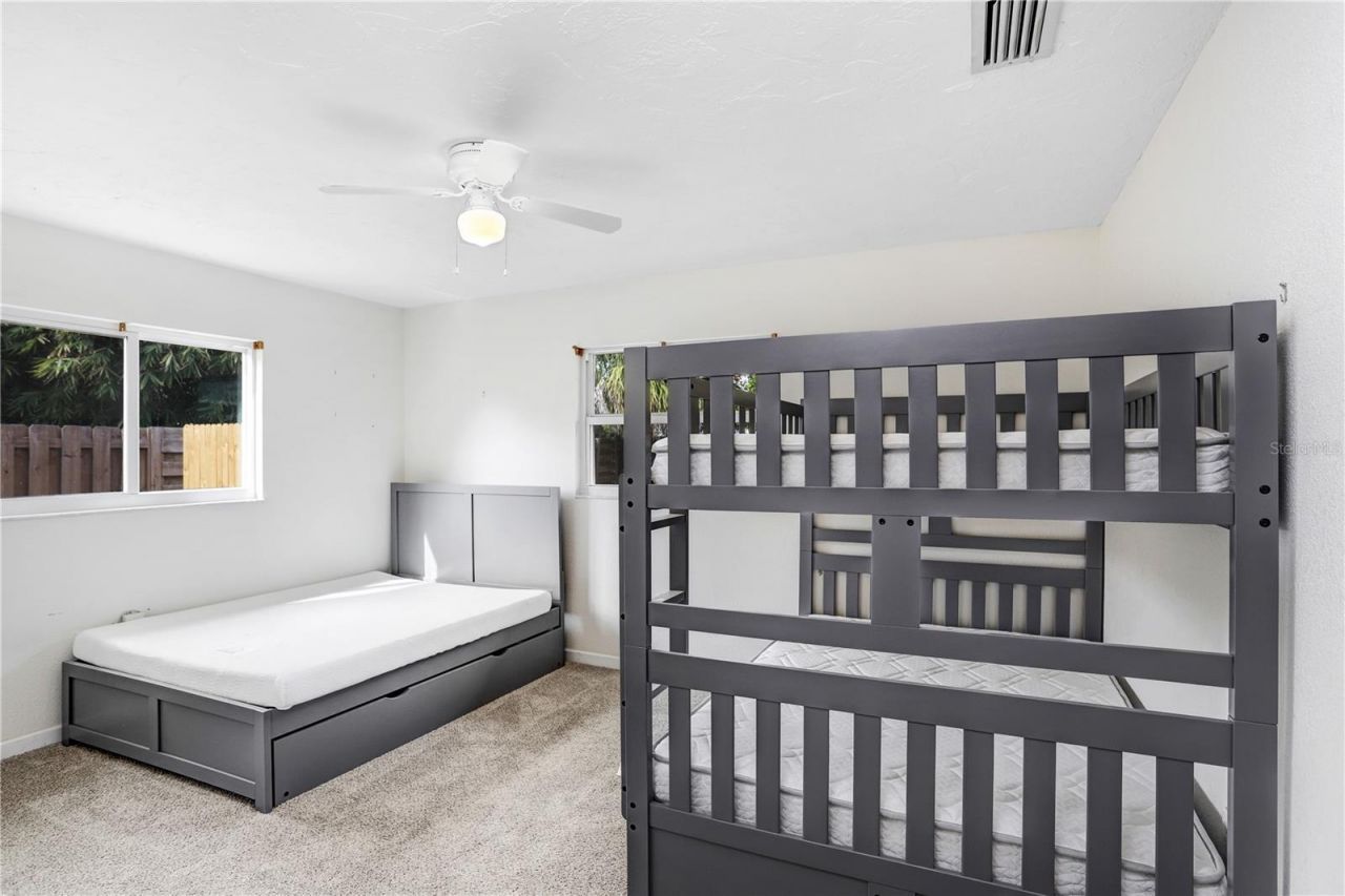 813 Exmoor Street, Sarasota, FL 34243 Photo