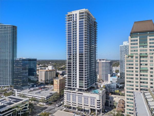 275 1ST AVENUE S, Unit 2401, ST PETERSBURG, FL 33701