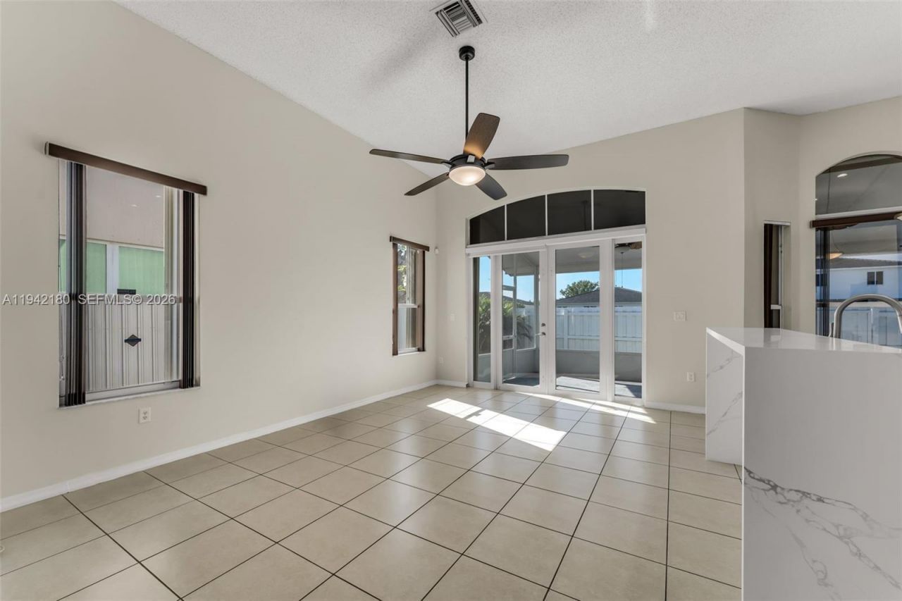 1856 NE 3rd Ct, Homestead, FL 33033 Photo