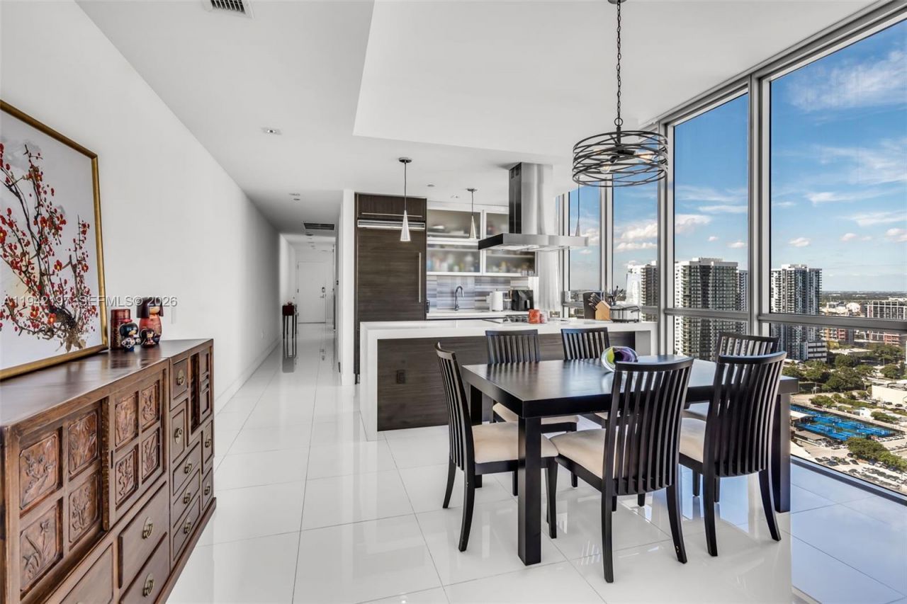 1100 Biscayne Blvd , Unit 2907, Miami, FL 33132 Photo