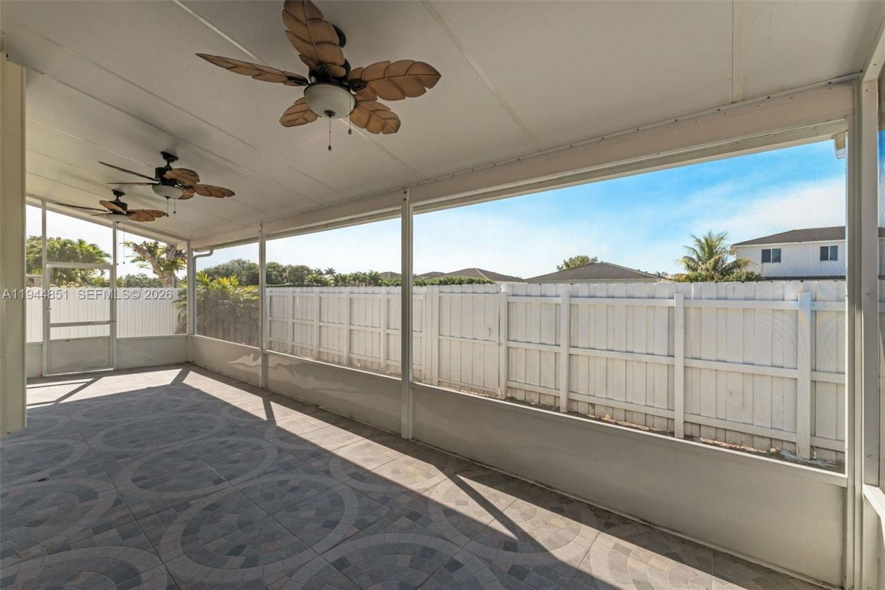 1856 NE 3rd Ct, Homestead, FL 33033 Photo