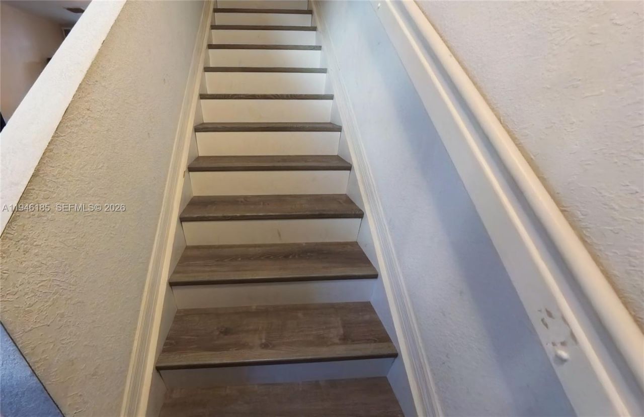 141 NW 2nd Ave, Unit 7, Hallandale Beach, FL 33009 Photo