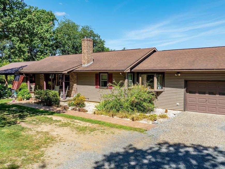 165 Mountain Road, Milton, PA 17847 Main Photo