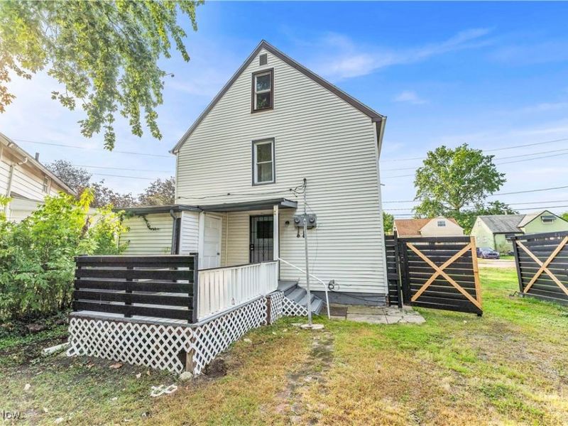 11702 Brookfield Avenue, Unit 2/UP, Cleveland, OH 44135 Photo 17