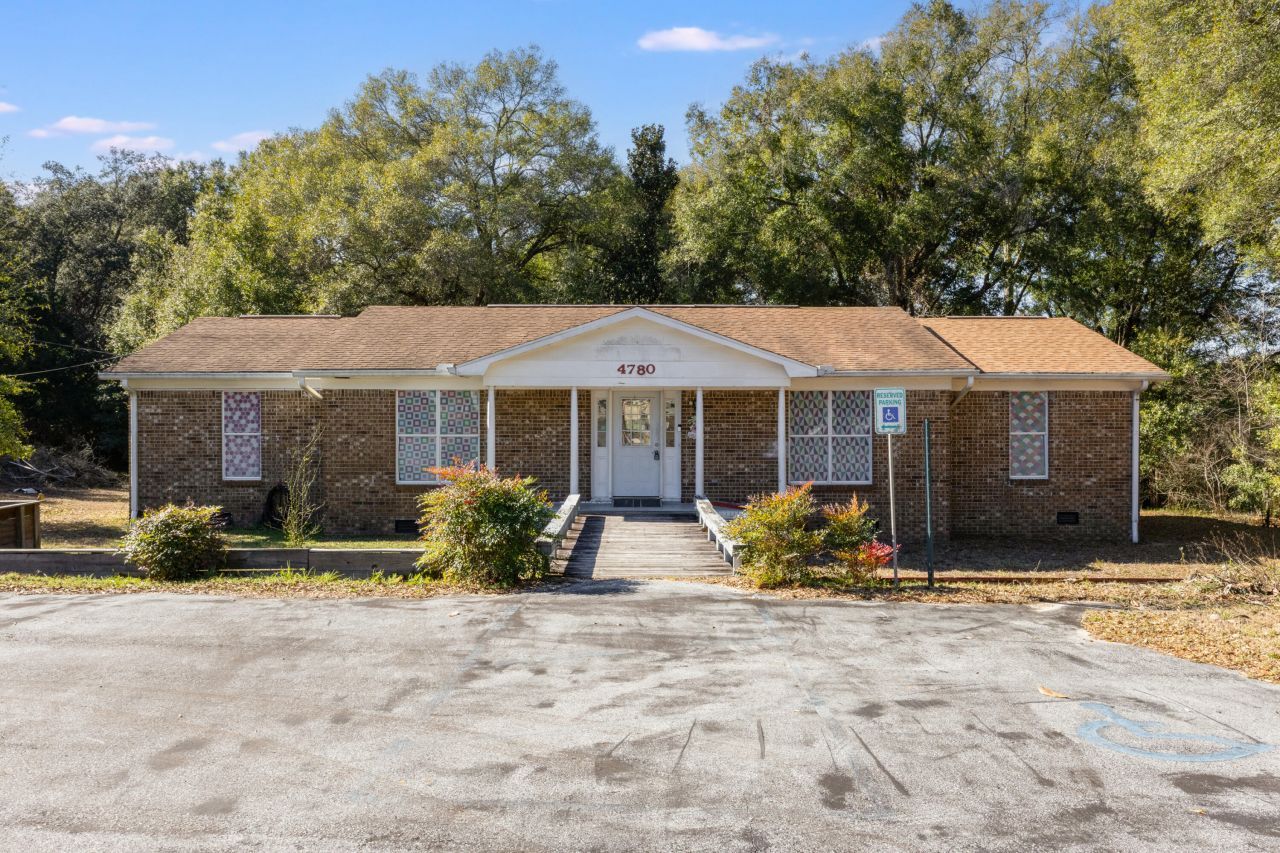 4780 Live Oak Church Road, Crestview, FL 32539 Main Photo