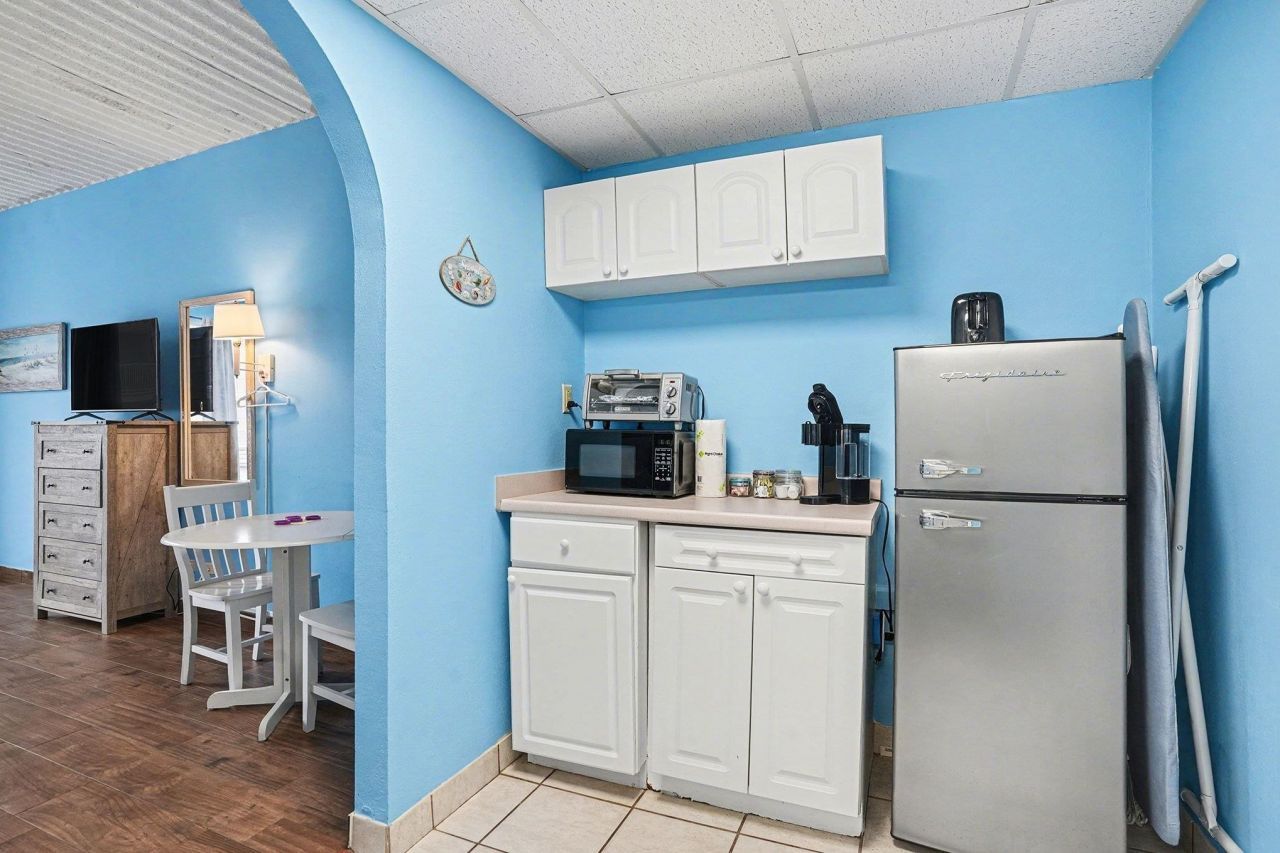 6803 N Ocean Blvd. Photo 12