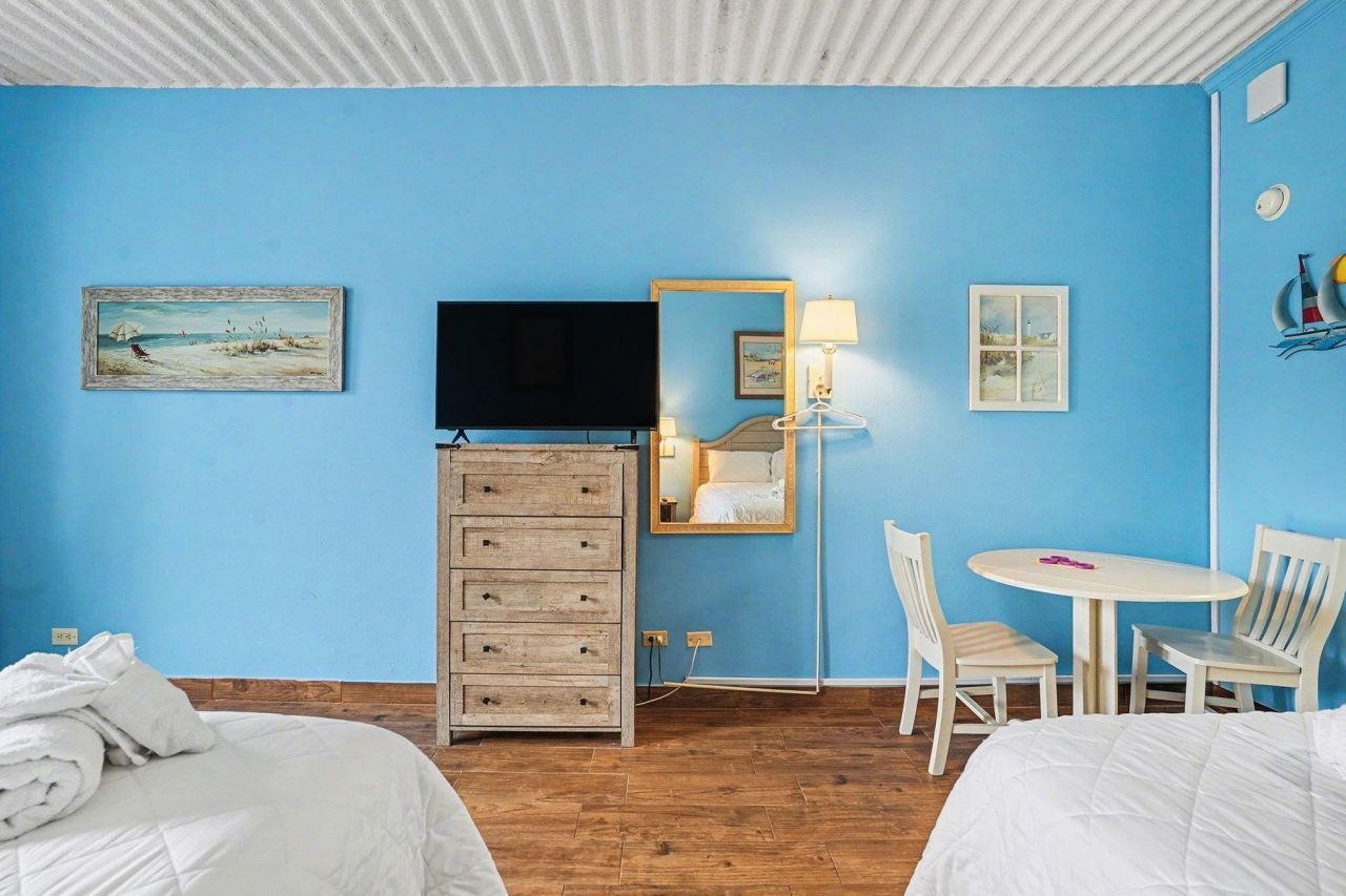 6803 N Ocean Blvd. Photo 8