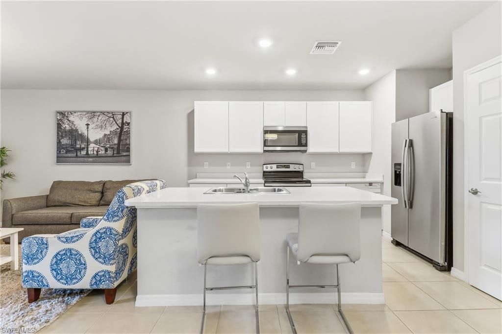 15376 Wildflower Cir, Naples, FL 34119 Photo