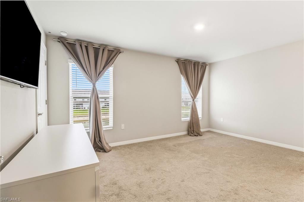 15376 Wildflower Cir, Naples, FL 34119 Photo