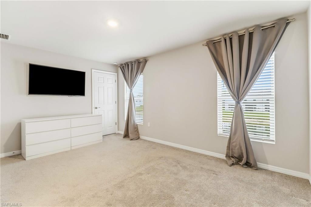 15376 Wildflower Cir, Naples, FL 34119 Photo
