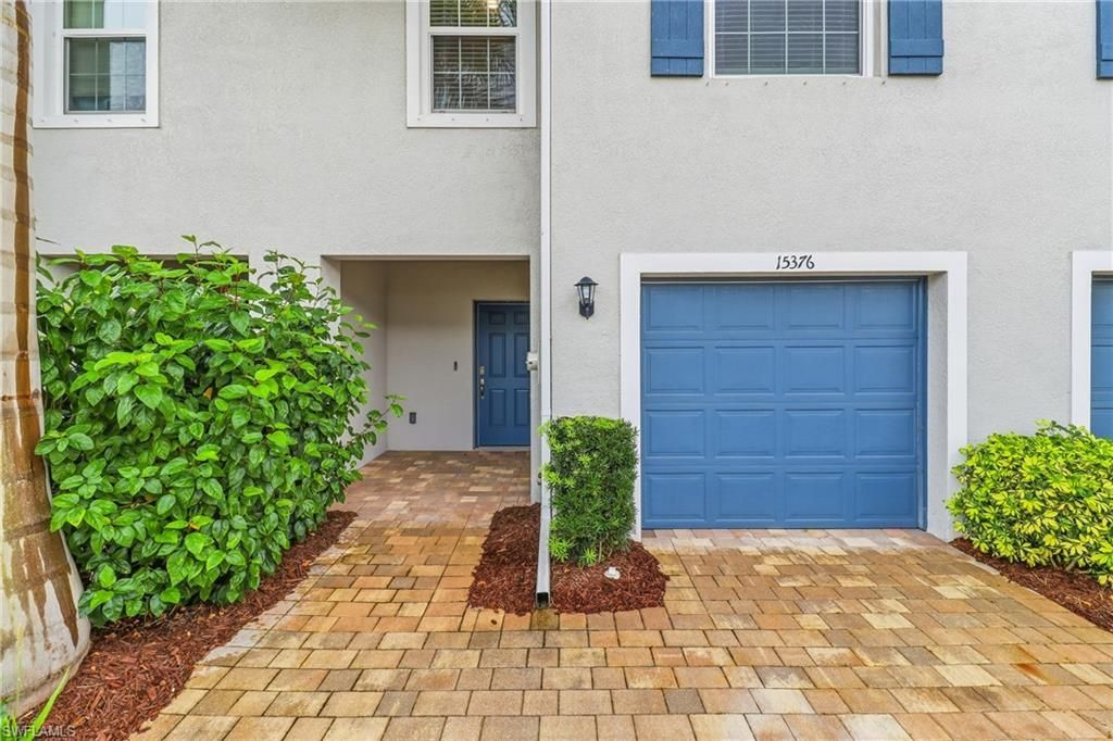 15376 Wildflower Cir, Naples, FL 34119 Photo