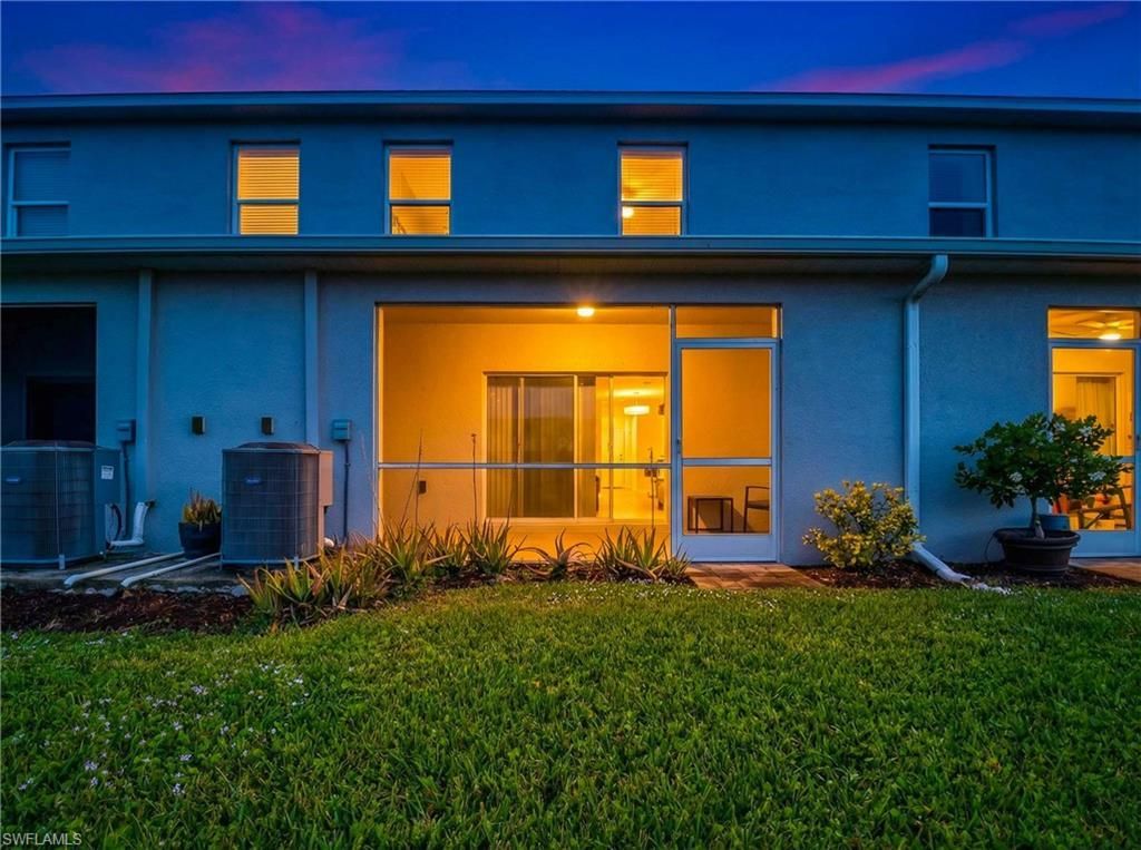 15376 Wildflower Cir, Naples, FL 34119 Photo