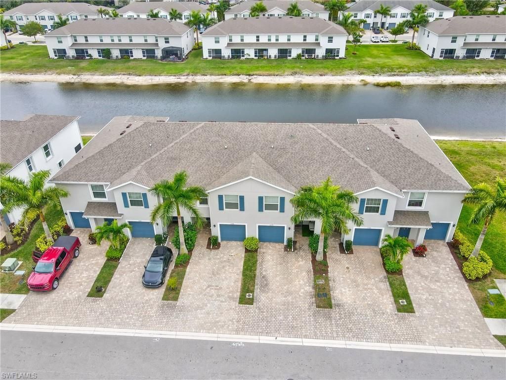 15376 Wildflower Cir, Naples, FL 34119 Photo