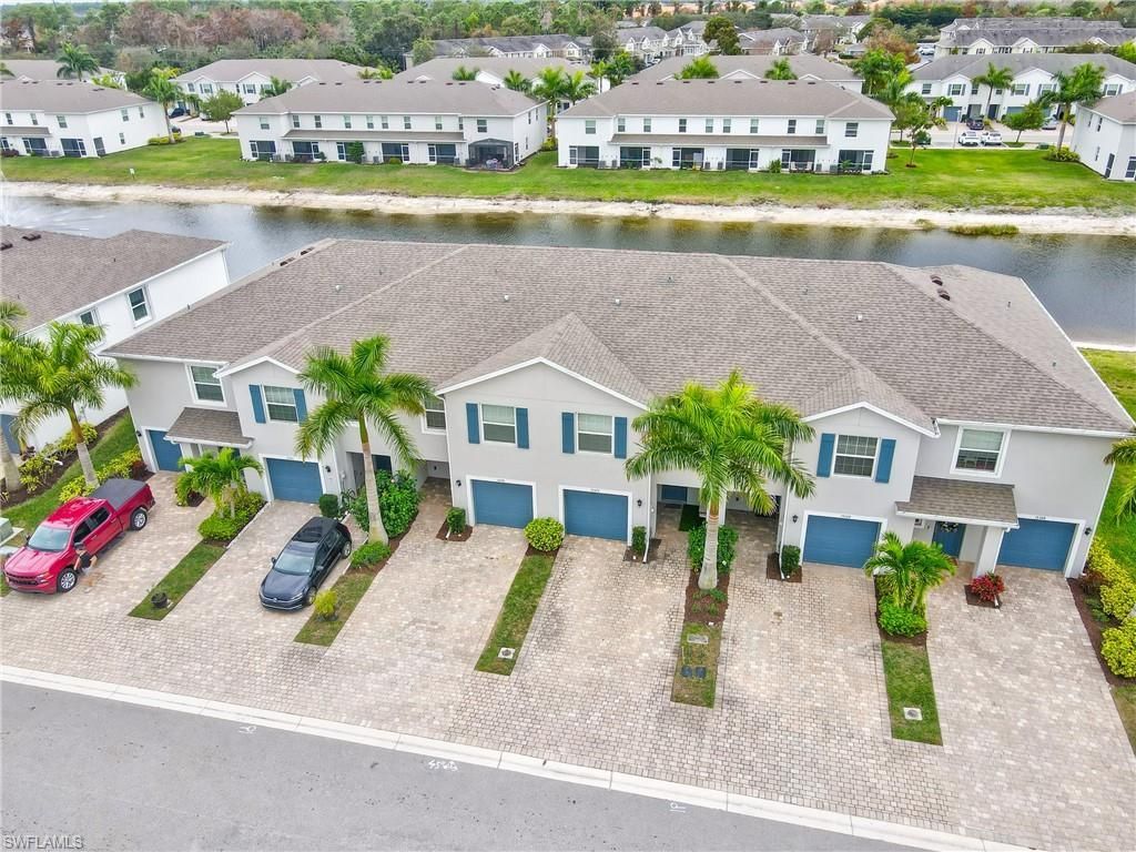 15376 Wildflower Cir, Naples, FL 34119 Photo