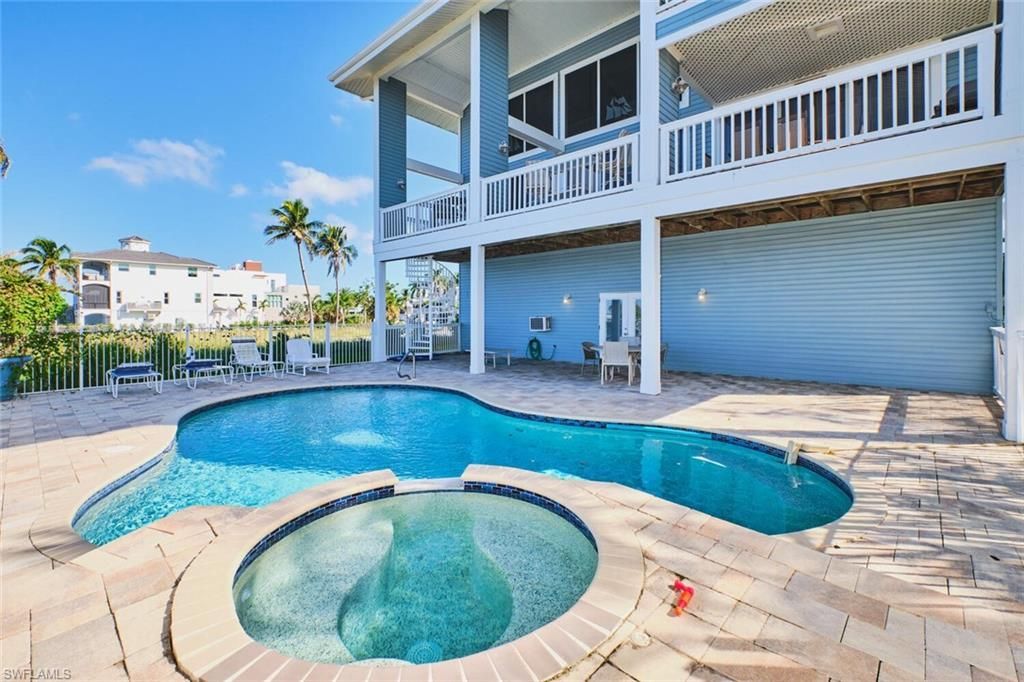 950 San Carlos Dr, Fort Myers Beach, FL 33931 Photo