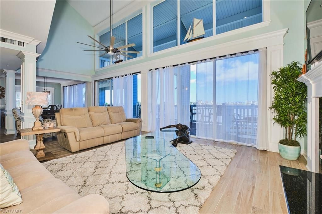 950 San Carlos Dr, Fort Myers Beach, FL 33931 Photo