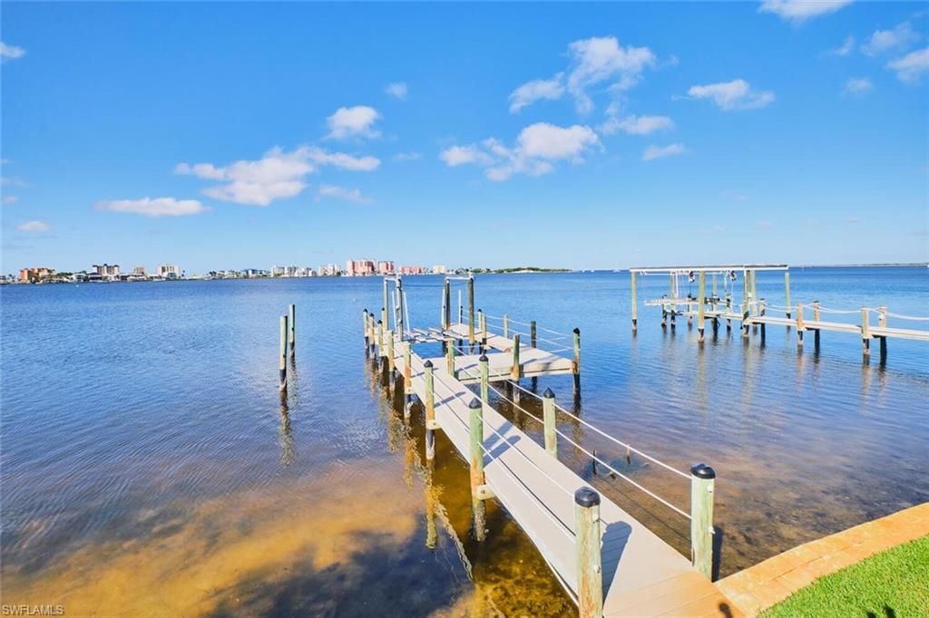950 San Carlos Dr, Fort Myers Beach, FL 33931 Photo