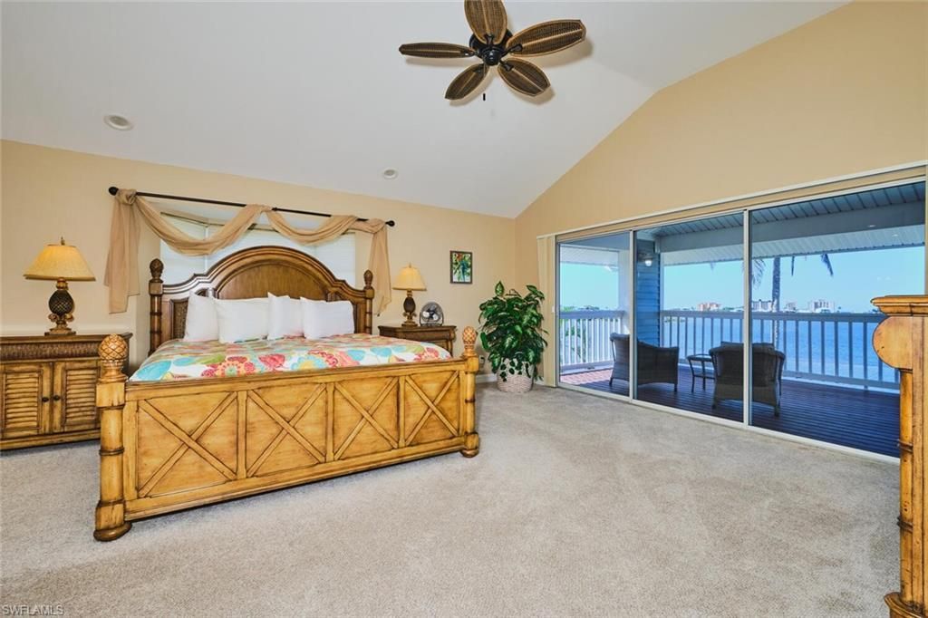 950 San Carlos Dr, Fort Myers Beach, FL 33931 Photo