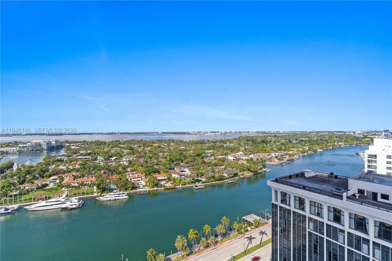 4779 Collins Ave, Unit 2607, Miami Beach, FL 33140 Photo