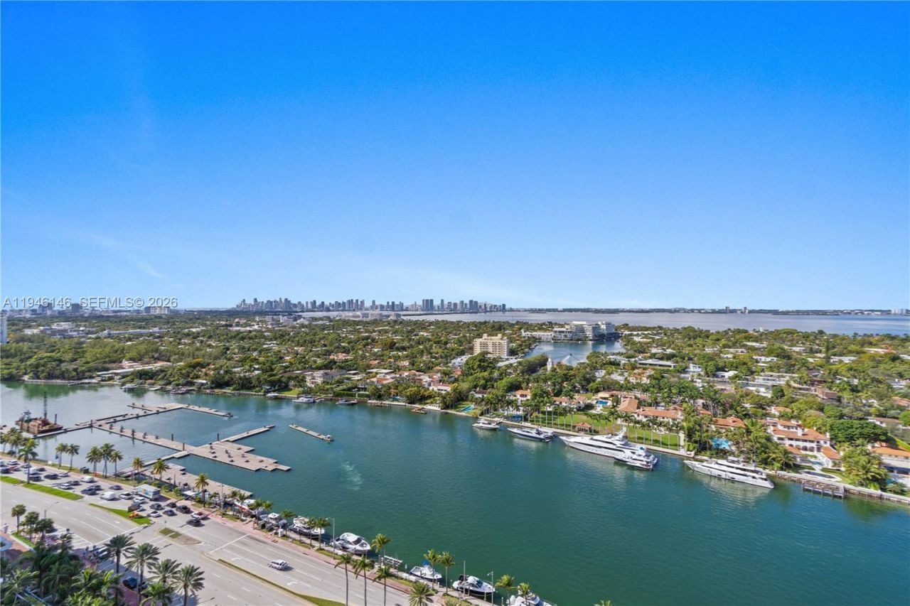 4779 Collins Ave, Unit 2607, Miami Beach, FL 33140 Photo